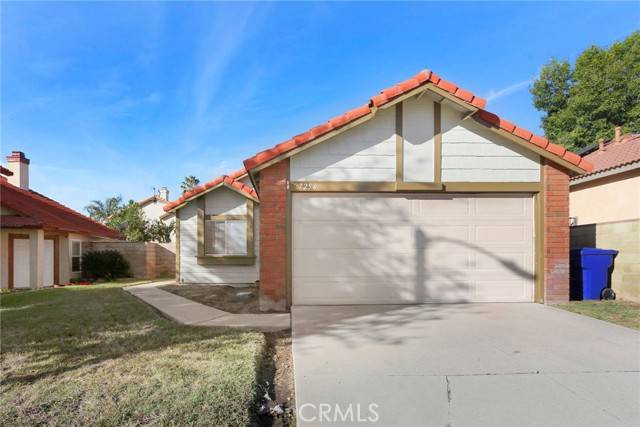 Highland, CA 92346,7256 Stoney Creek Drive