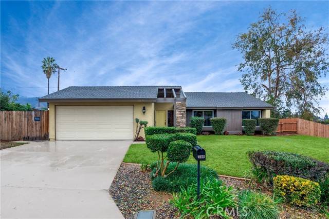 Corona, CA 92882,2174 Pine Crest Drive