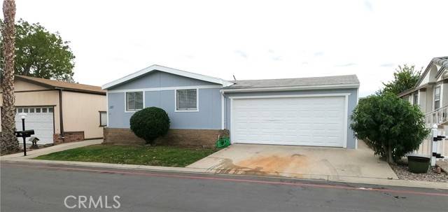 Corona, CA 92881,1550 Rimpau #127