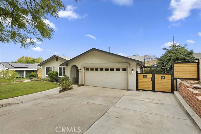 Corona, CA 92882,1437 Emerald Street