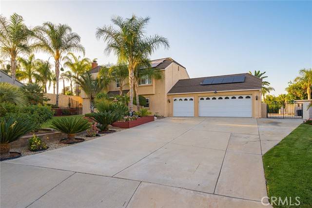 Corona, CA 92881,7370 High Knoll Circle