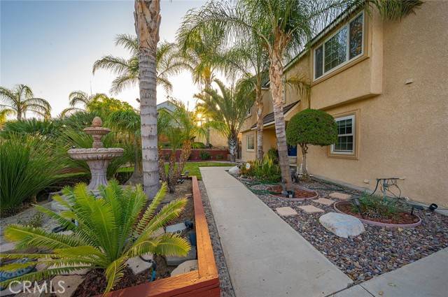 Corona, CA 92881,7370 High Knoll Circle