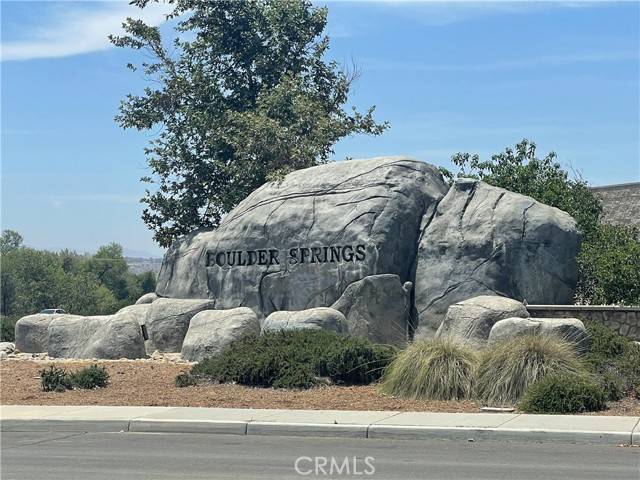 Perris, CA 92570,19271 Bridlewood Road