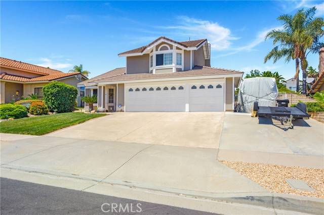 Corona, CA 92882,2366 Mangular Avenue