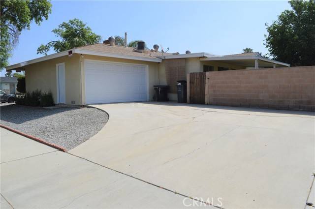 Hemet, CA 92543,665 Onyx Avenue