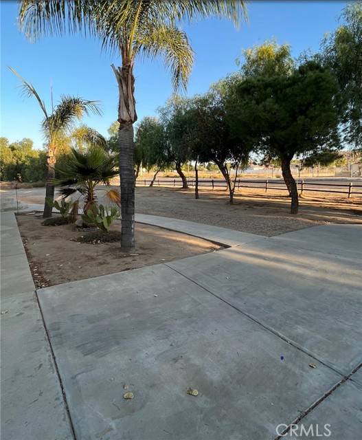 Romoland, CA 92585,28380 Ellis Avenue