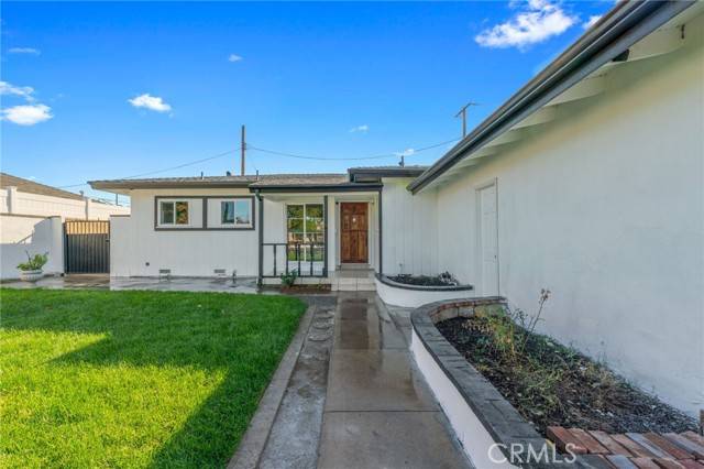 Anaheim, CA 92805,1460 E Pinewood Avenue