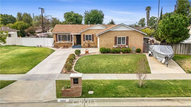 Riverside, CA 92504,3892 Roblyn Street