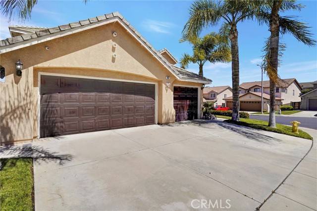 Corona, CA 92881,851 Pheasant Street