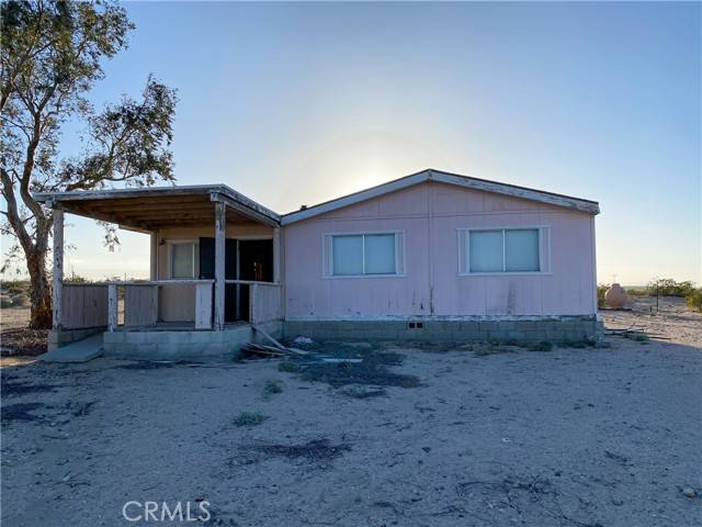 29 Palms, CA 92277,67776 Venus Road