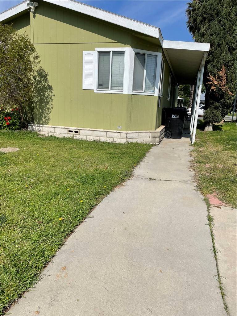 Eastvale, CA 91752,5800 Hamner #583