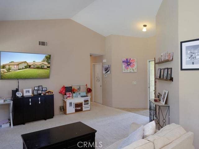 Jurupa Valley, CA 92509,5523 Eveningside Lane