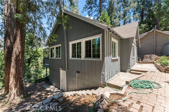 Crestline, CA 92325,760 Big Oak Road