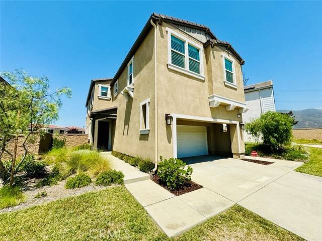 Fontana, CA 92336,5322 Casoria Way