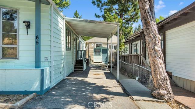 Crestline, CA 92325,22899 Byron #65