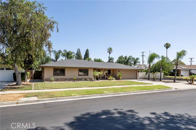 Corona, CA 92879,313 E Francis Street