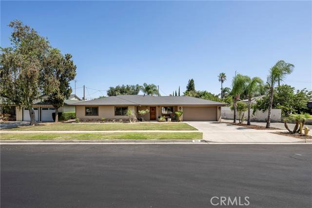 Corona, CA 92879,313 E Francis Street