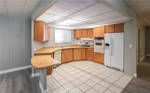 Riverside, CA 92503,3500 Buchanan #31