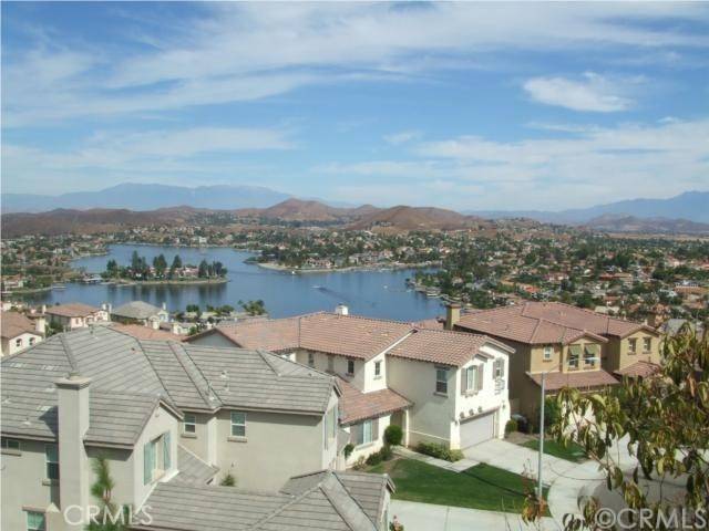 Lake Elsinore, CA 92532,21 Plaza Valenza