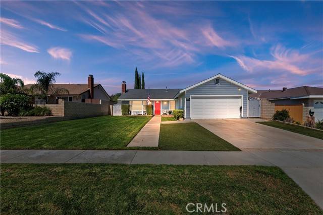 Corona, CA 92879,965 Aspen Street