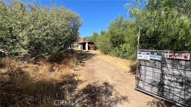 Aguanga, CA 92536,42520 Grama Road