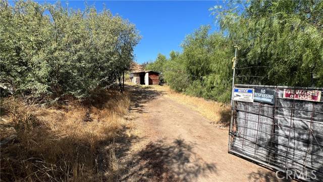 Aguanga, CA 92536,42520 Grama Road