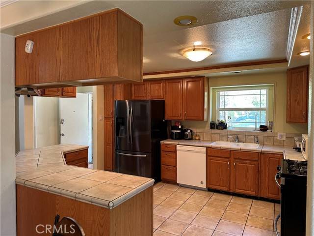 Riverside, CA 92504,3920 Melody Lane