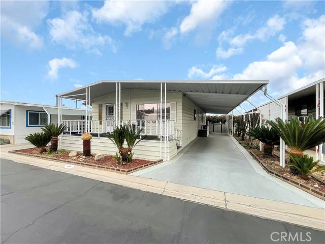 Riverside, CA 92503,3500 Buchanan #25