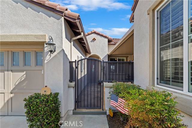 Corona, CA 92883,8808 Larkspur Drive