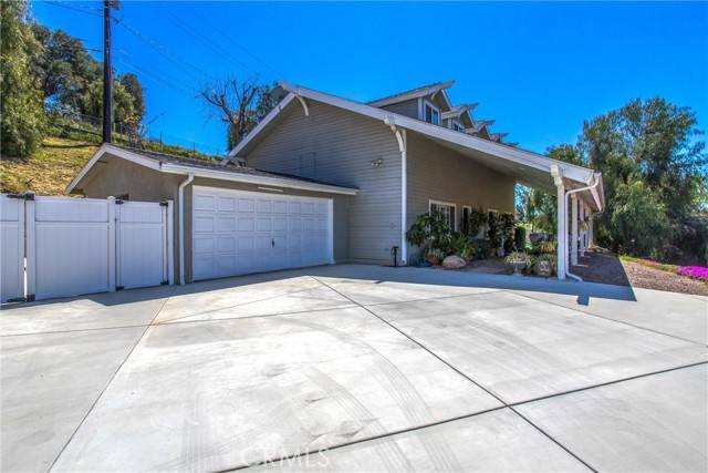 Yucaipa, CA 92399,12521 Ruth Lane