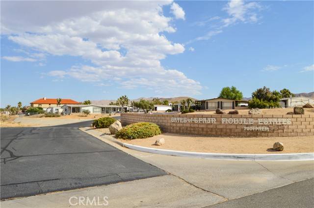 Yucca Valley, CA 92284,7501 Palm #83