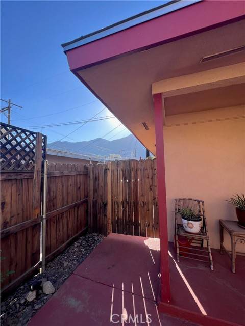 Palm Springs, CA 92264,585 Calle Abronia #b