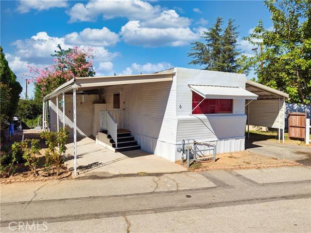 Yucaipa, CA 92399,12995 6th #6