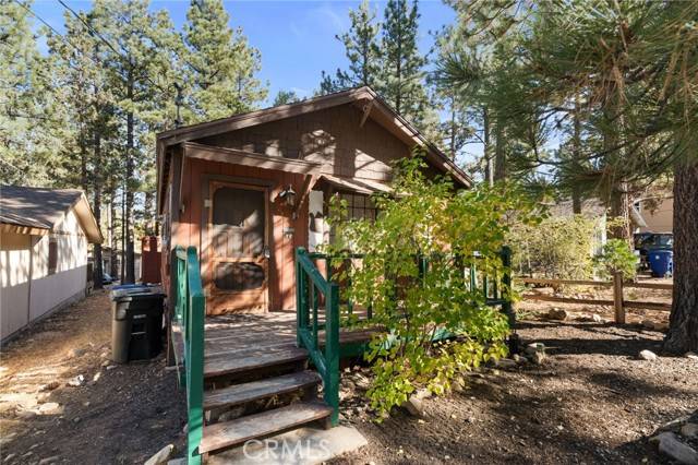 Sugarloaf, CA 92386,641 Spruce Lane