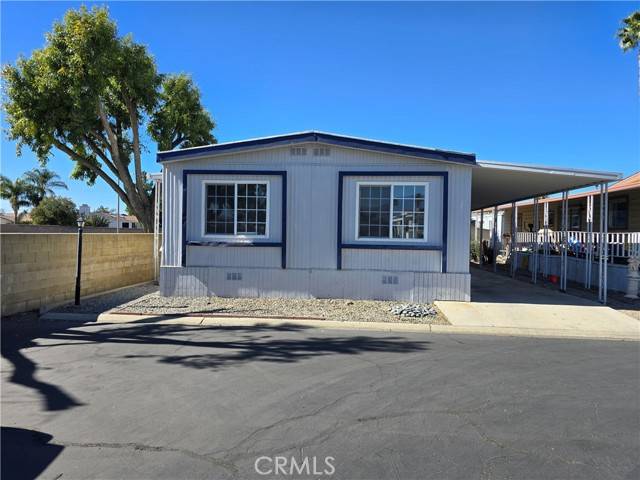 Hemet, CA 92545,1150 N Kirby #72