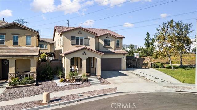 Eastvale, CA 92880,6523 Crescendo Court