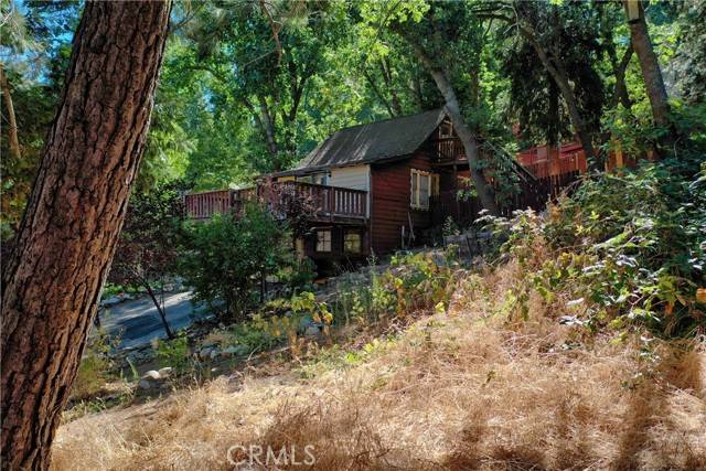 Crestline, CA 92325,529 Pyramid Drive