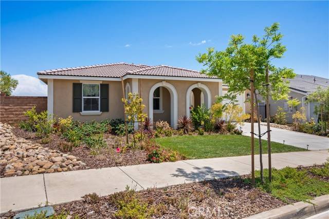 Corona, CA 92882,2521 Santa Fiora Drive