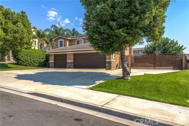 Highland, CA 92346,7807 Santa Angela Street