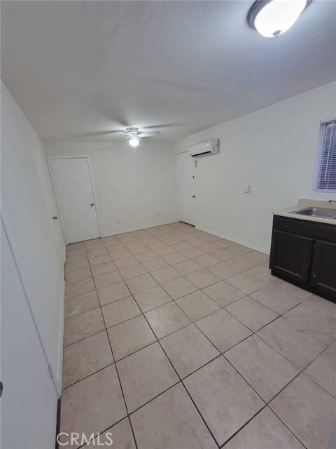 San Bernardino, CA 92407,4120 Mountain Dr #4