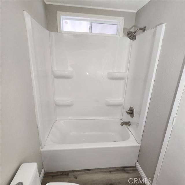 Yucaipa, CA 92399,35218 Fir #200