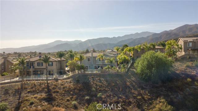 Corona, CA 92883,8832 Gentle Wind Drive