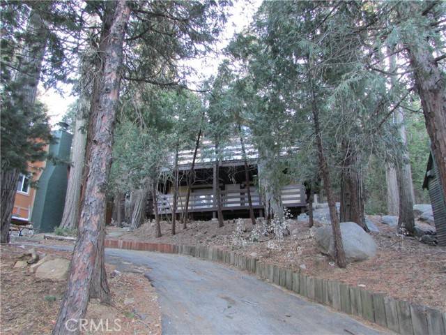 Crestline, CA 92325,23913 Park Lane