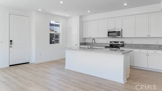 French Valley, CA 92596,34453 Ciruela Avenue