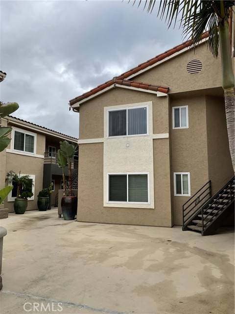 San Diego, CA 92122,7405 Charmant Drive #2320
