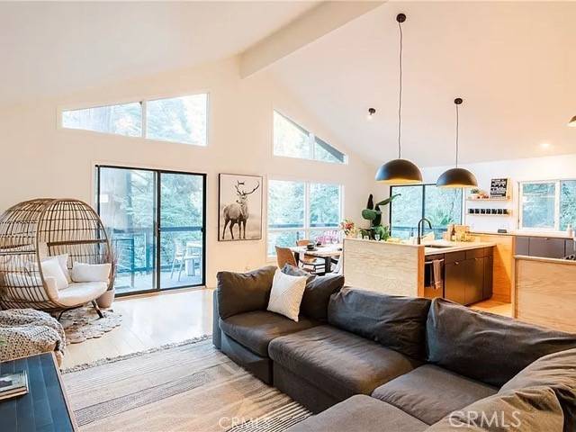 Lake Arrowhead, CA 92352,555 Dover Court
