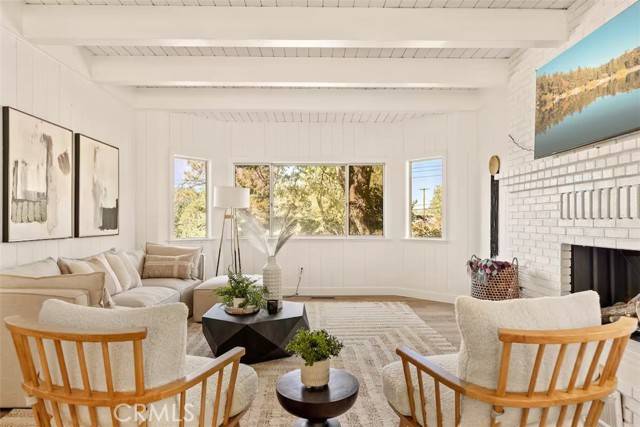 Lake Arrowhead, CA 92352,1211 Yellowstone Drive