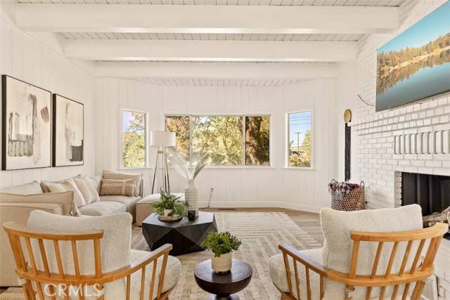 Lake Arrowhead, CA 92352,1211 Yellowstone Drive
