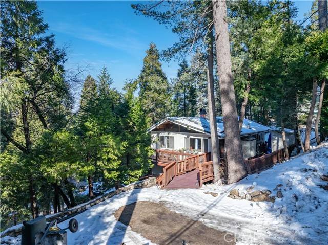 Crestline, CA 92325,24495 Geneva Drive