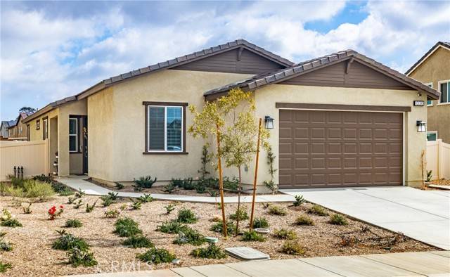 Banning, CA 92220,1330 Hummingbird Way